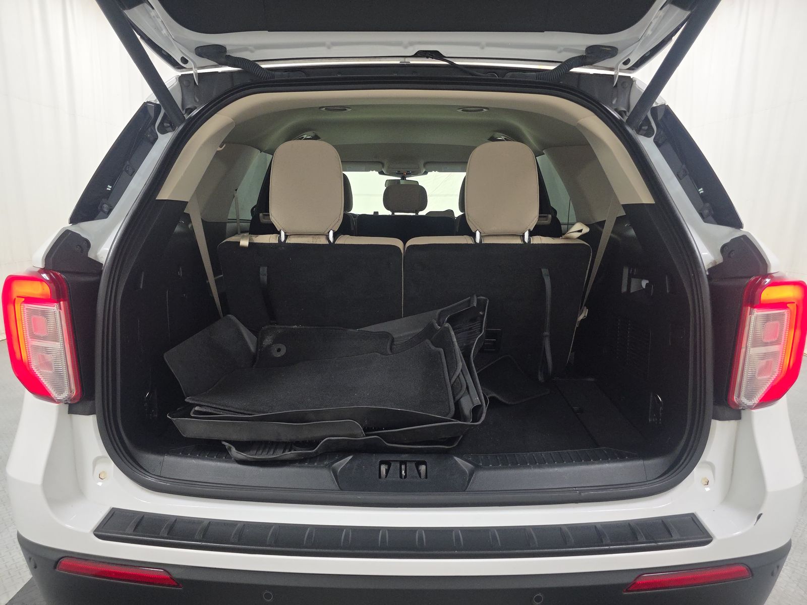 2022 Ford Explorer XLT AWD