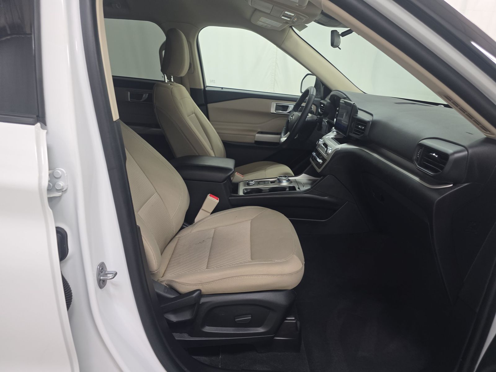 2022 Ford Explorer XLT AWD