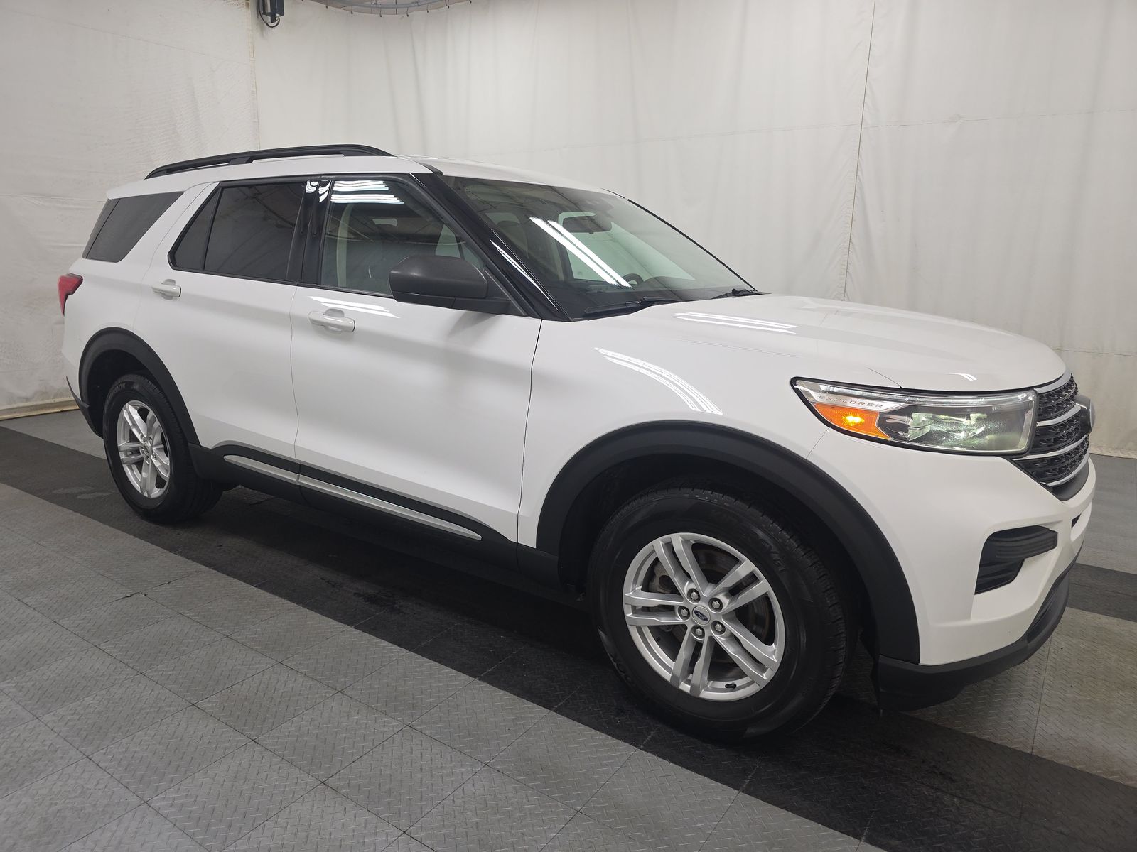 2022 Ford Explorer XLT AWD