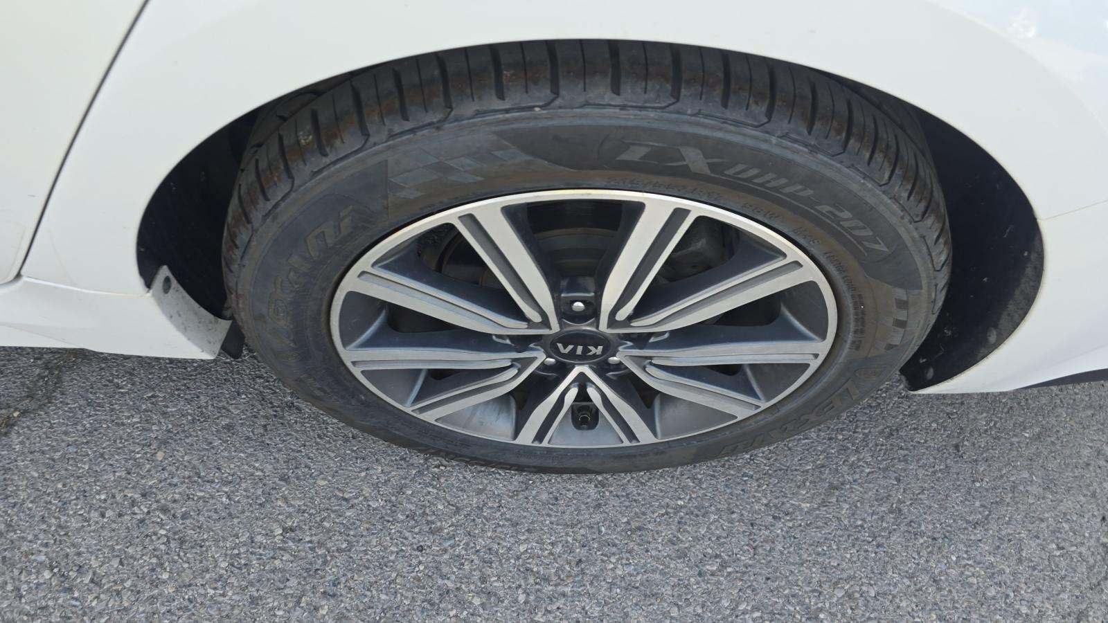 2019 Kia Optima EX FWD