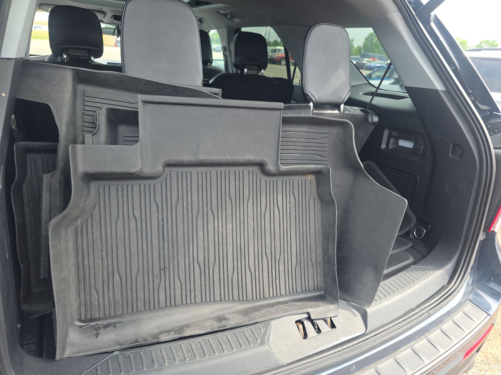 2022 Ford Explorer XLT AWD