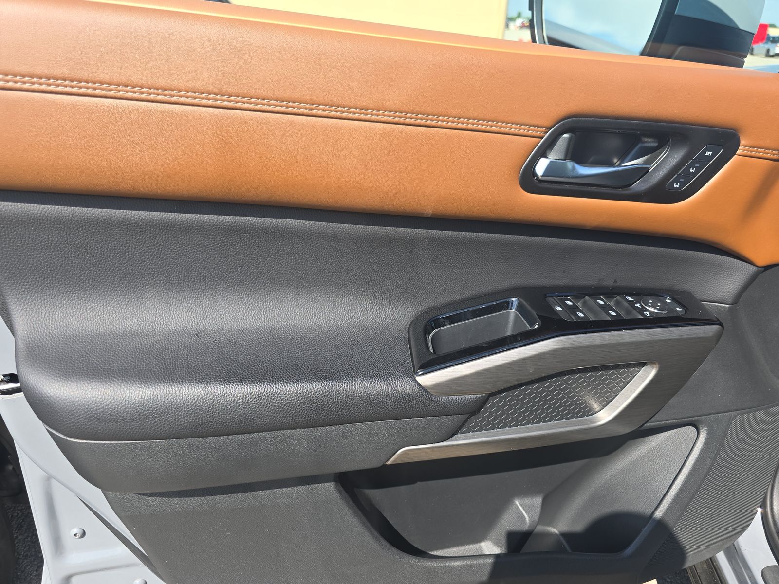 2023 Nissan Pathfinder Platinum AWD