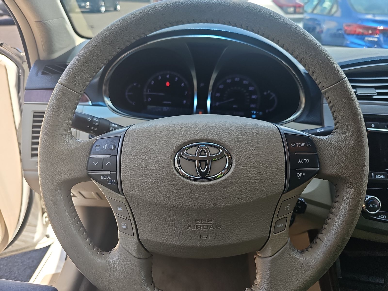 2011 Toyota Avalon Base FWD