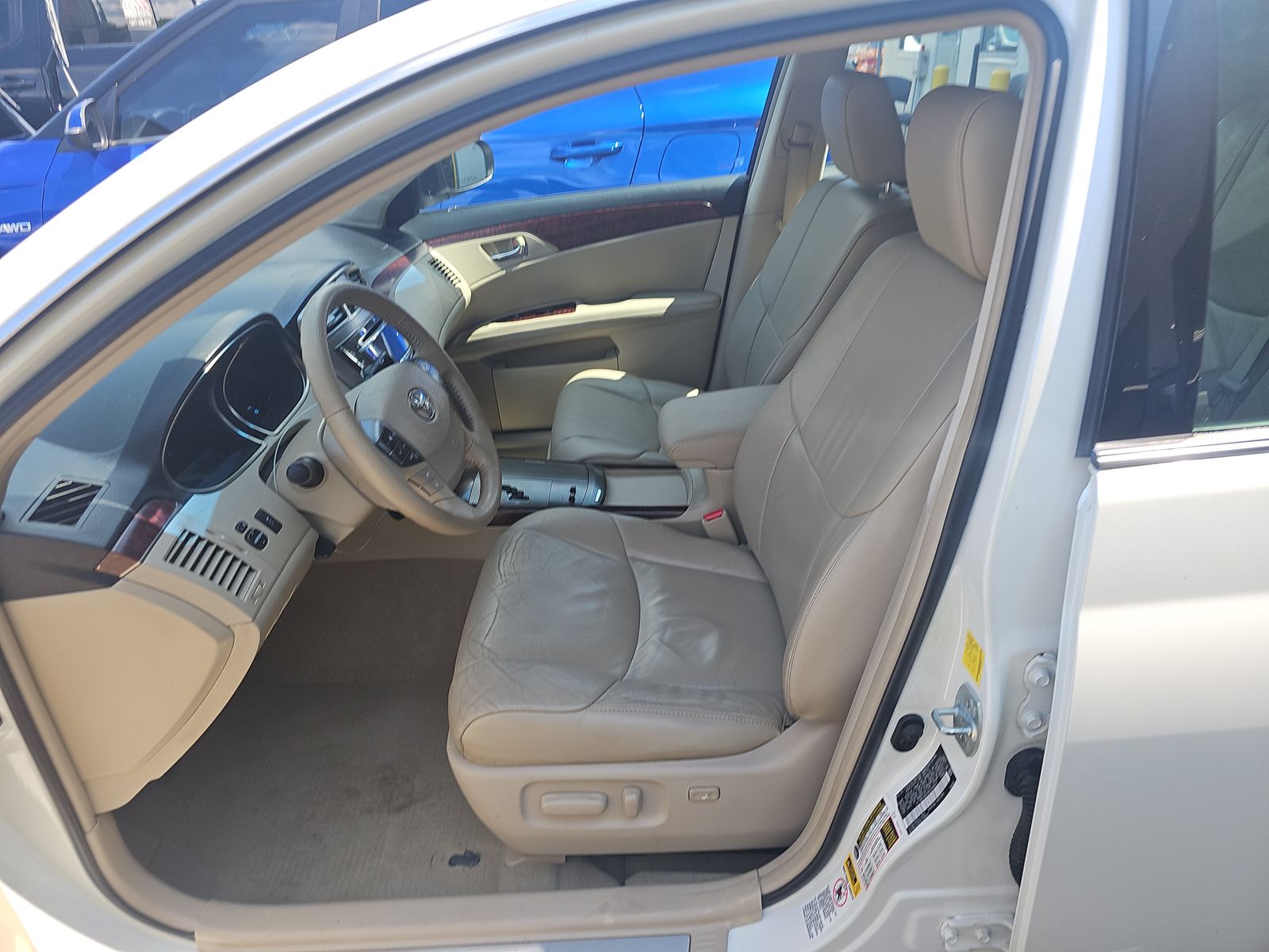 2011 Toyota Avalon Base FWD
