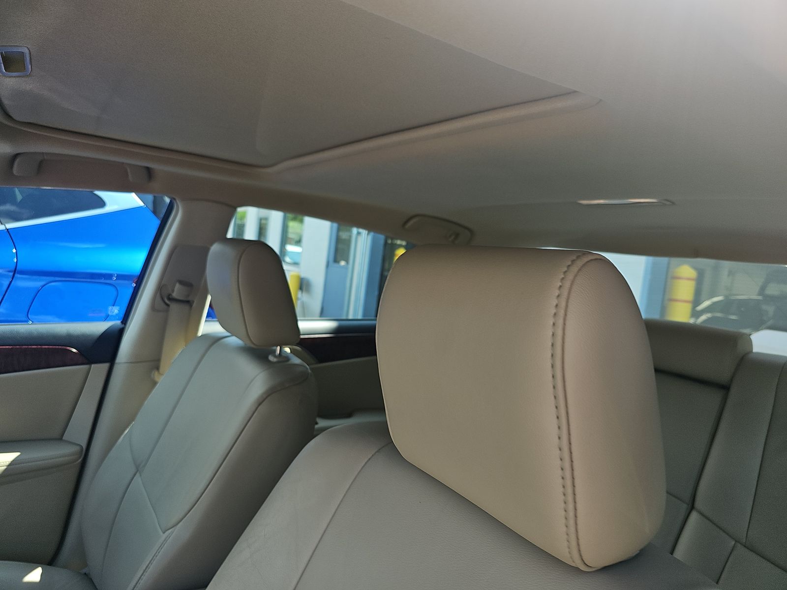 2011 Toyota Avalon Base FWD