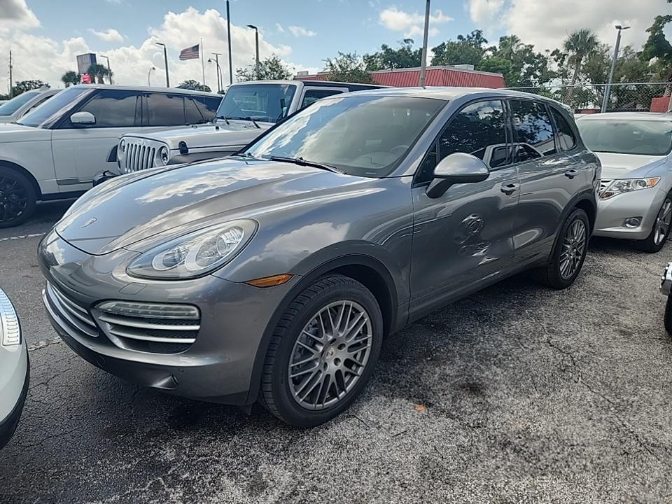 2014 Porsche Cayenne Platinum Ed.