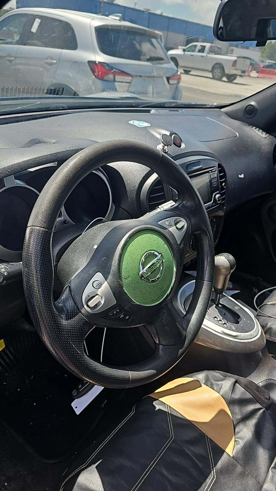 2017 Nissan JUKE S FWD