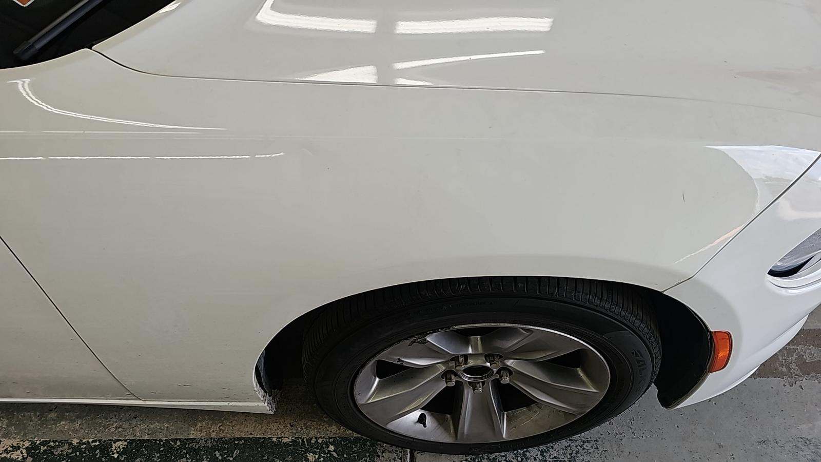 2015 Dodge Charger SE RWD