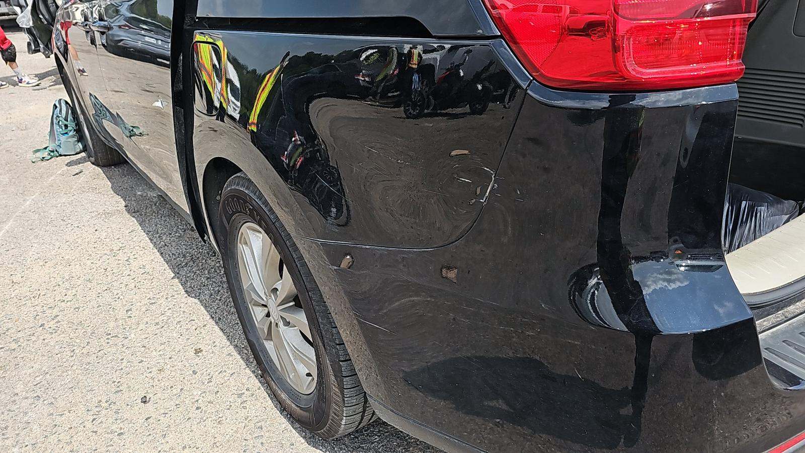 2019 Kia Sedona LX FWD