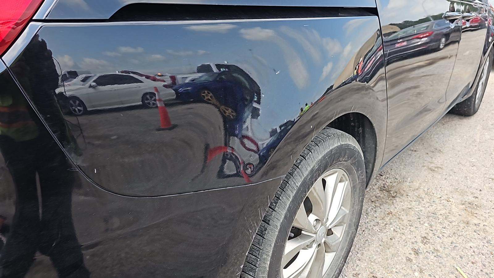 2019 Kia Sedona LX FWD