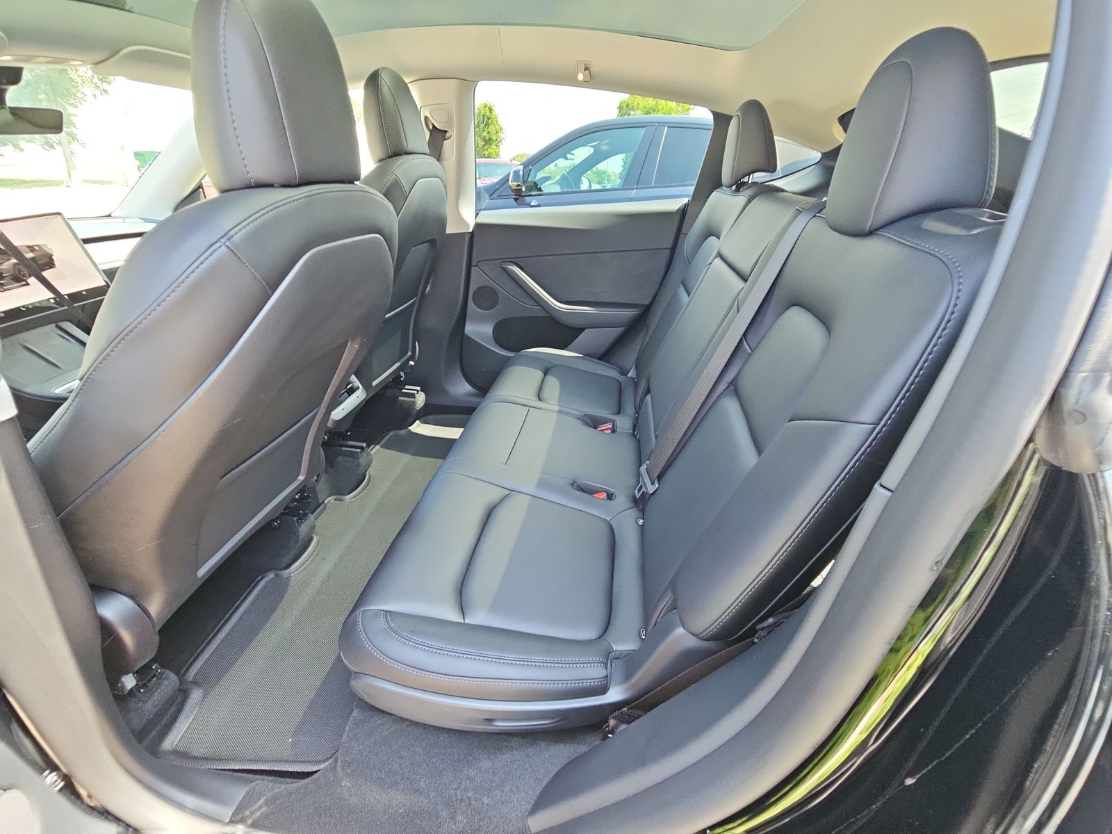 2022 Tesla Model Y Long Range AWD