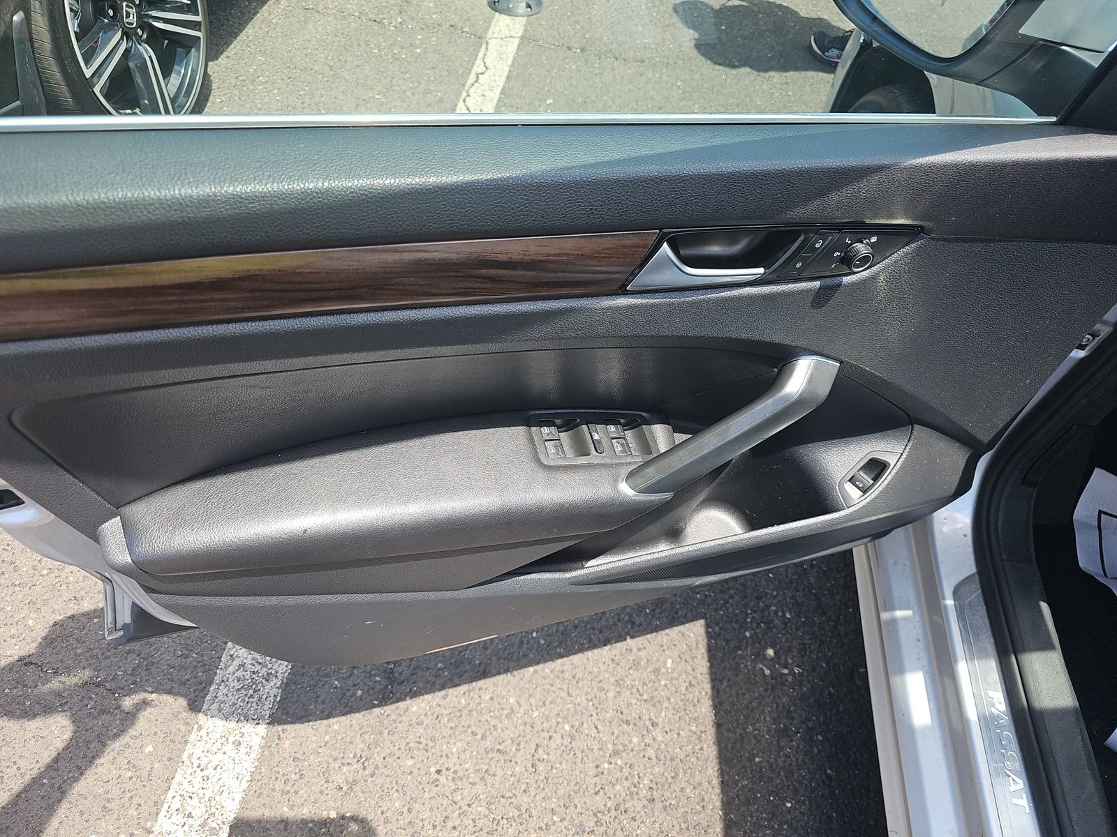 2020 Volkswagen Passat 2.0T SEL FWD