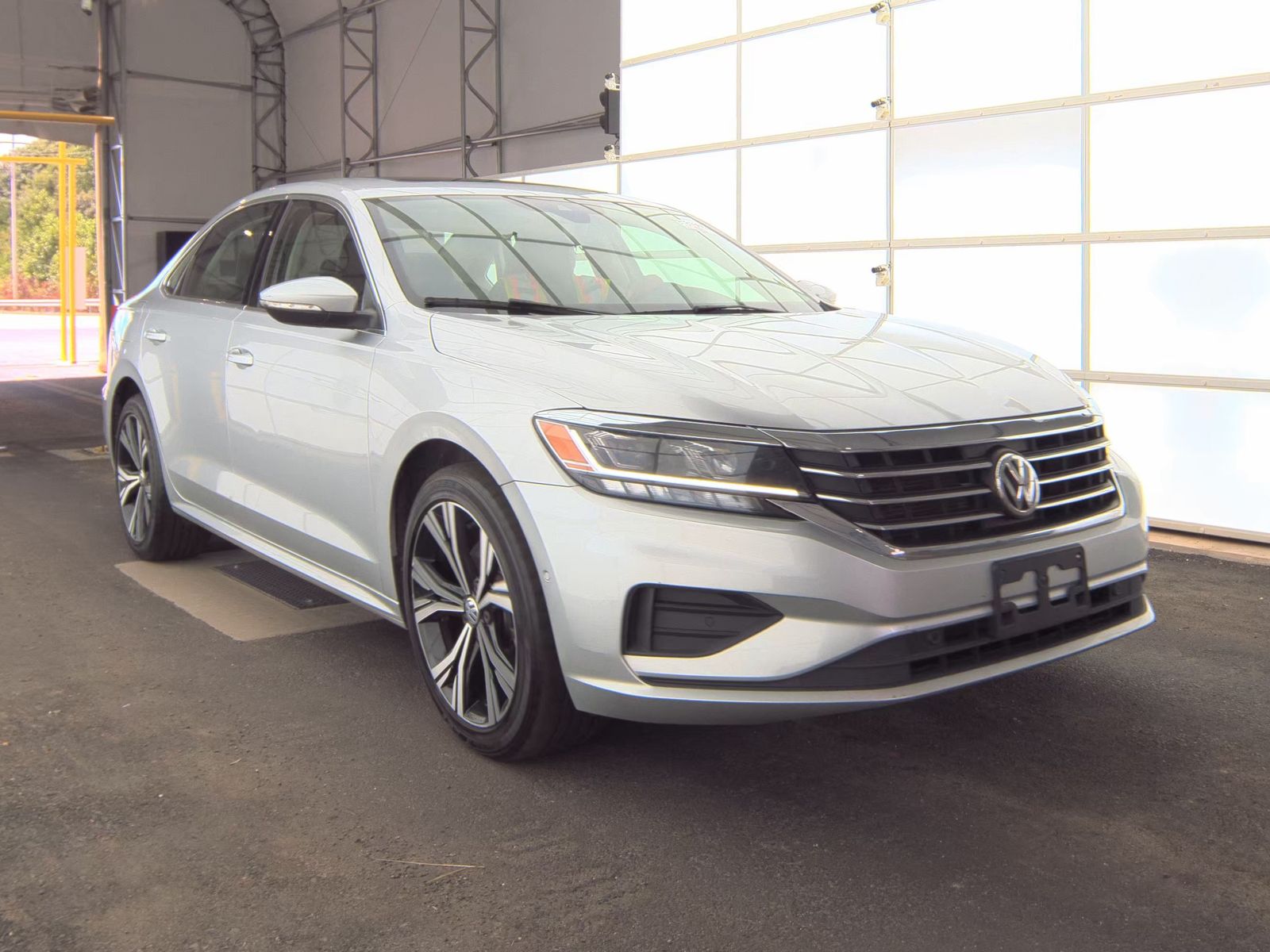 2020 Volkswagen Passat 2.0T SEL FWD