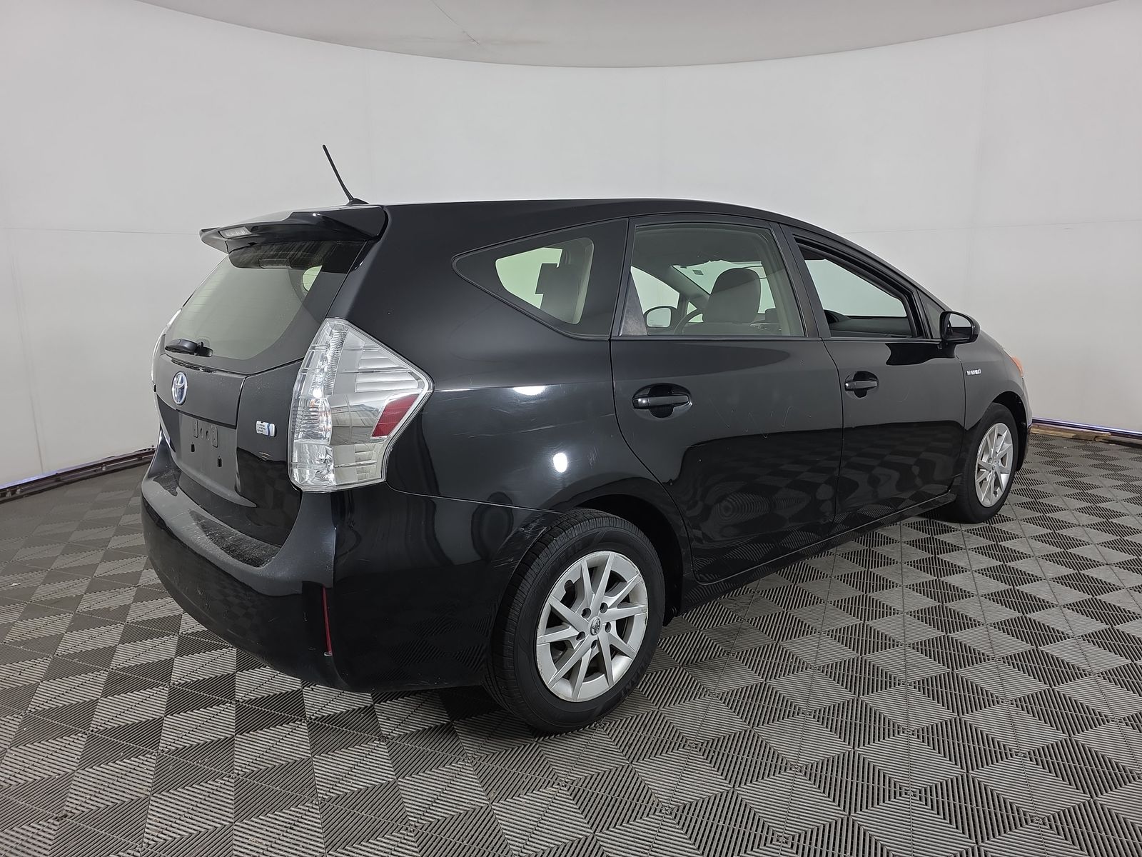 2012 Toyota Prius v Two FWD
