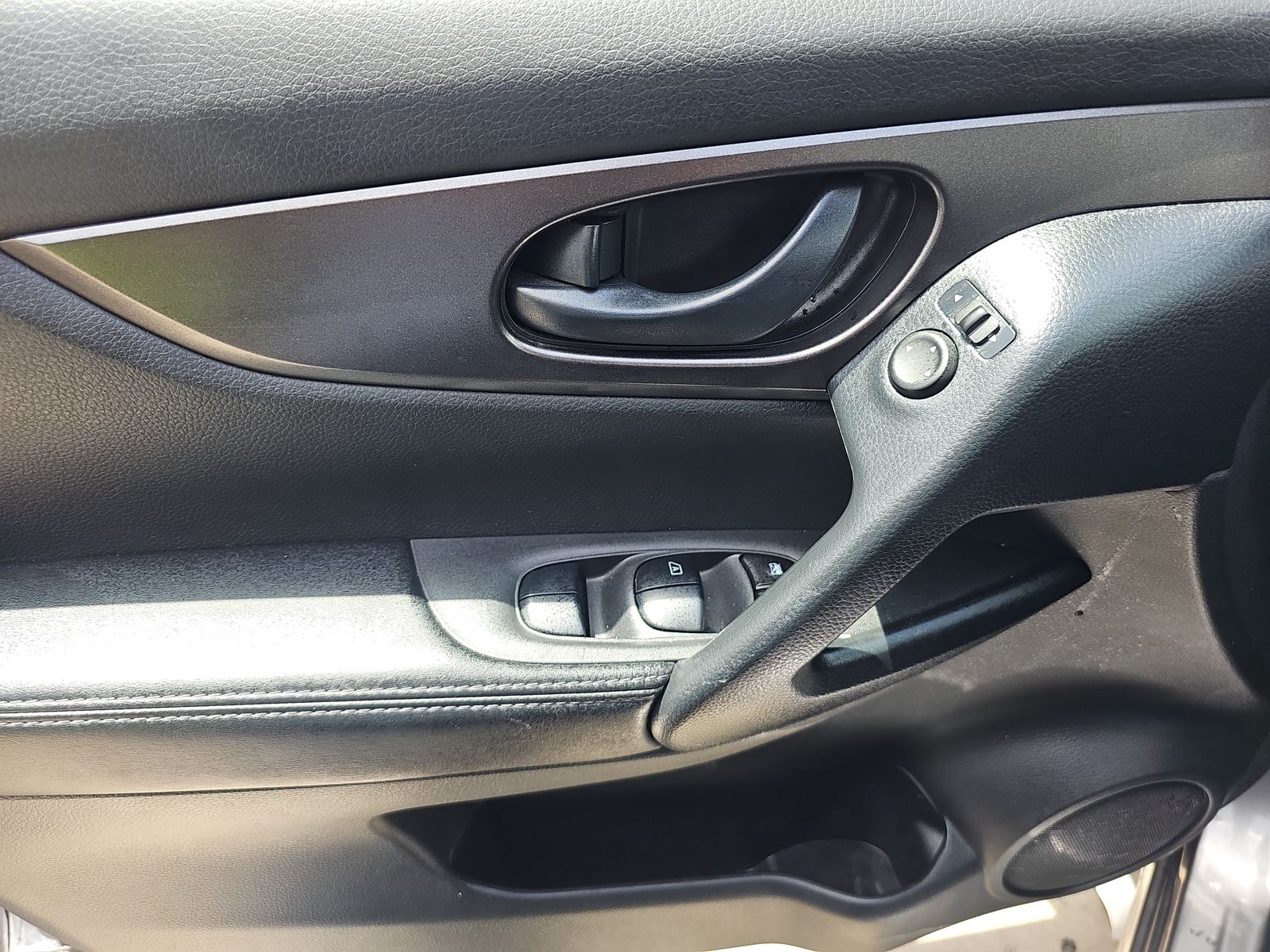 2020 Nissan Rogue Sport S FWD