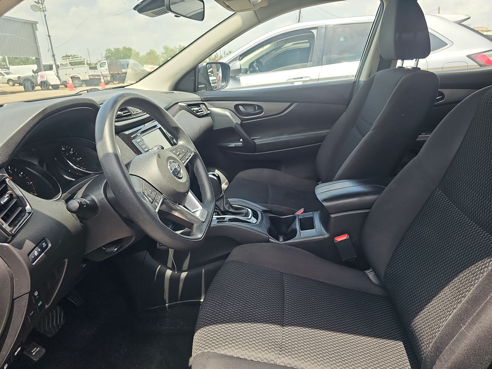 2020 Nissan Rogue Sport S FWD