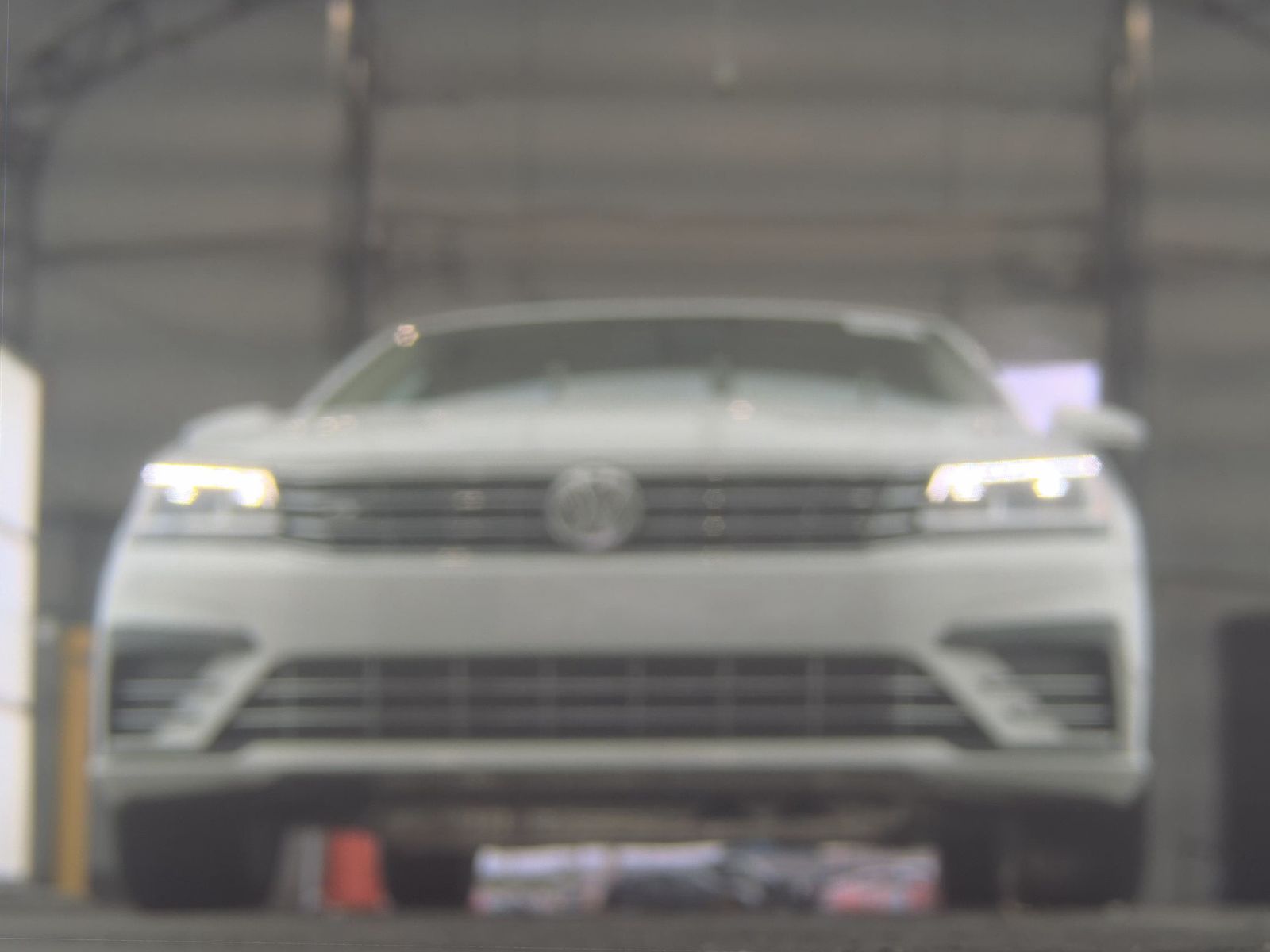 2018 Volkswagen Passat 2.0T R-Line FWD