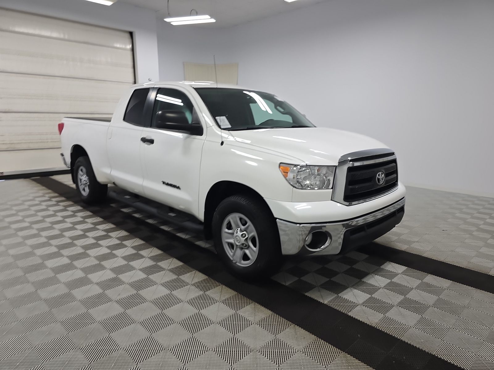 2013 Toyota Tundra Base RWD