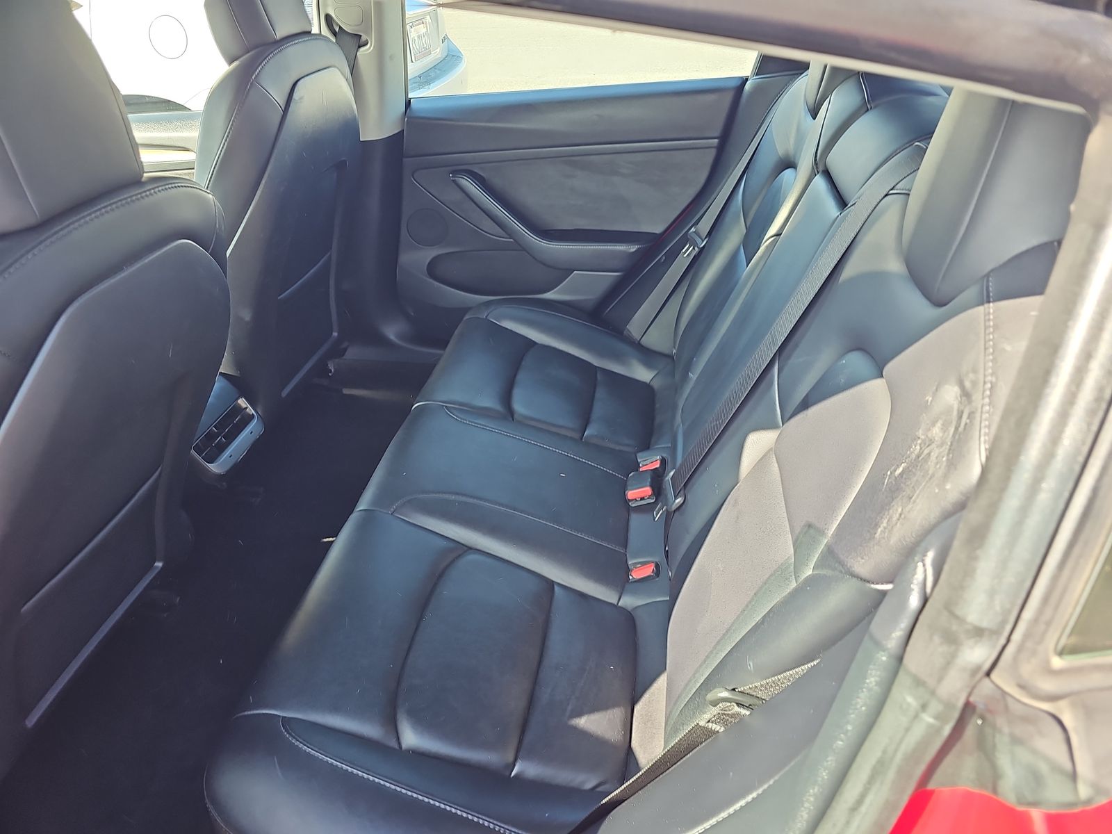 2022 Tesla Model 3 Standard Range FWD