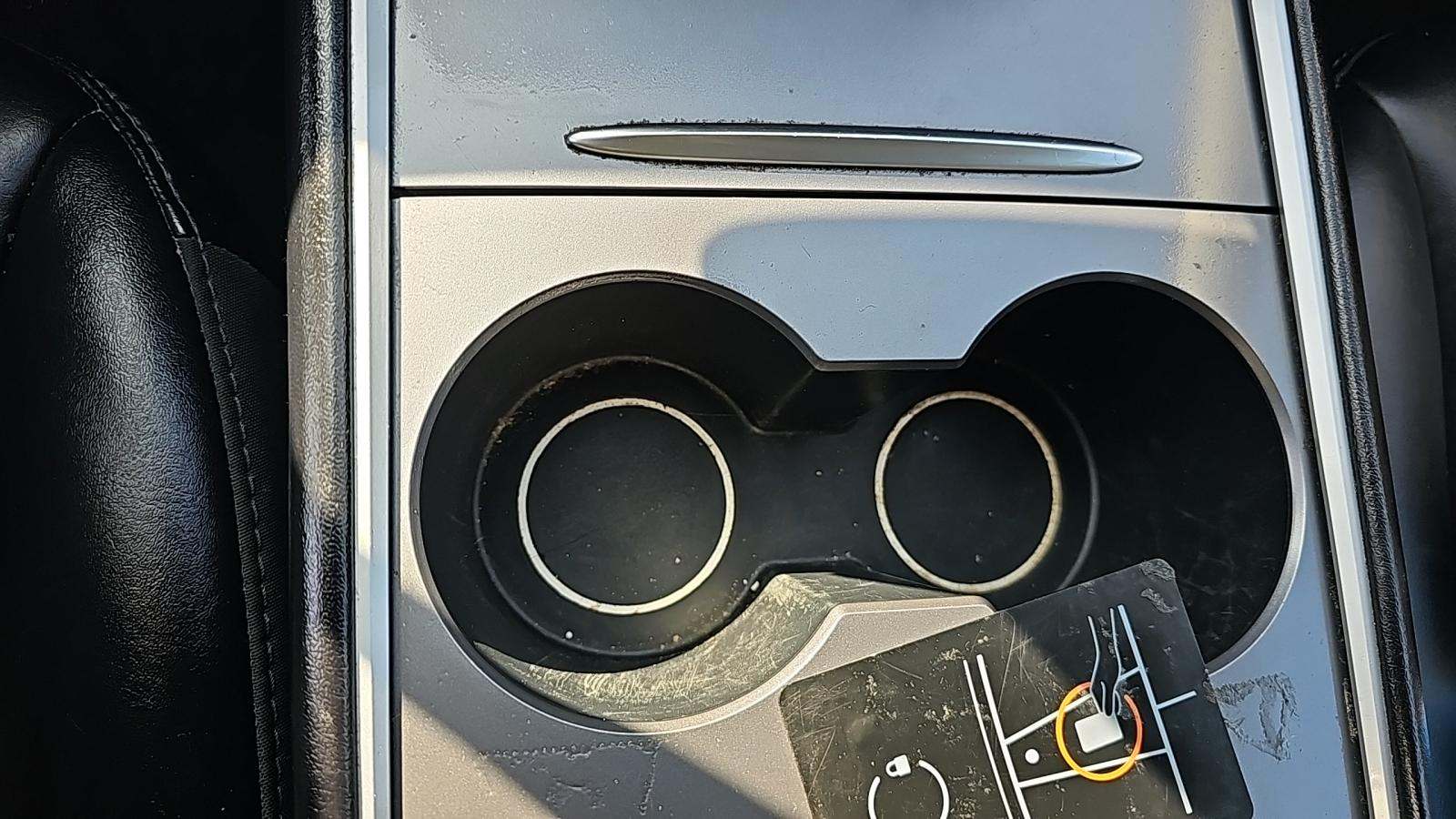 2022 Tesla Model 3 Standard Range FWD