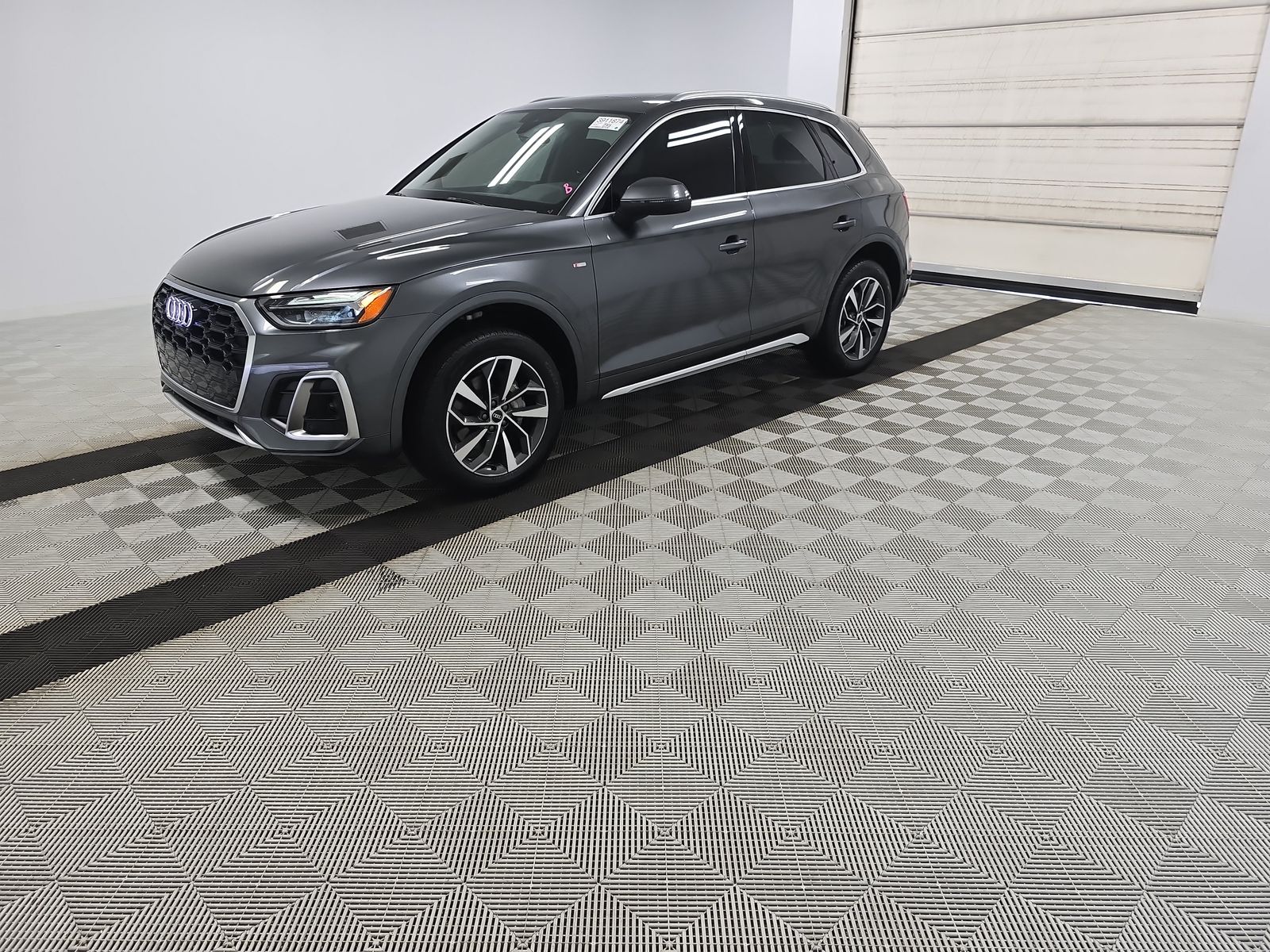 2024 Audi Q5 S line Premium Plus 45 TFSI