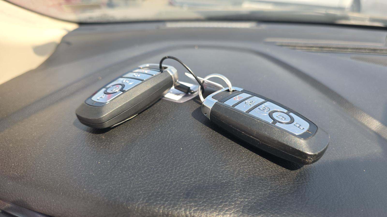 2020 Ford Fusion Hybrid Titanium FWD