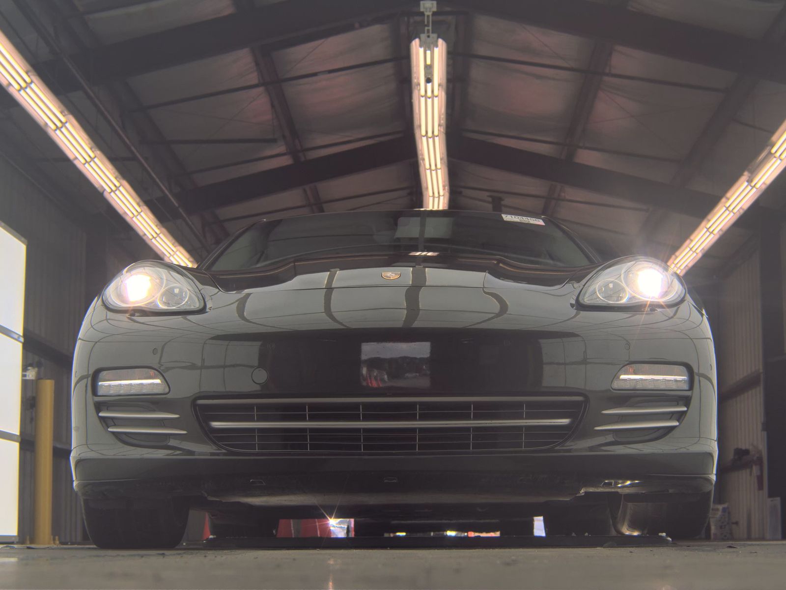 2013 Porsche Panamera Platinum Edition RWD