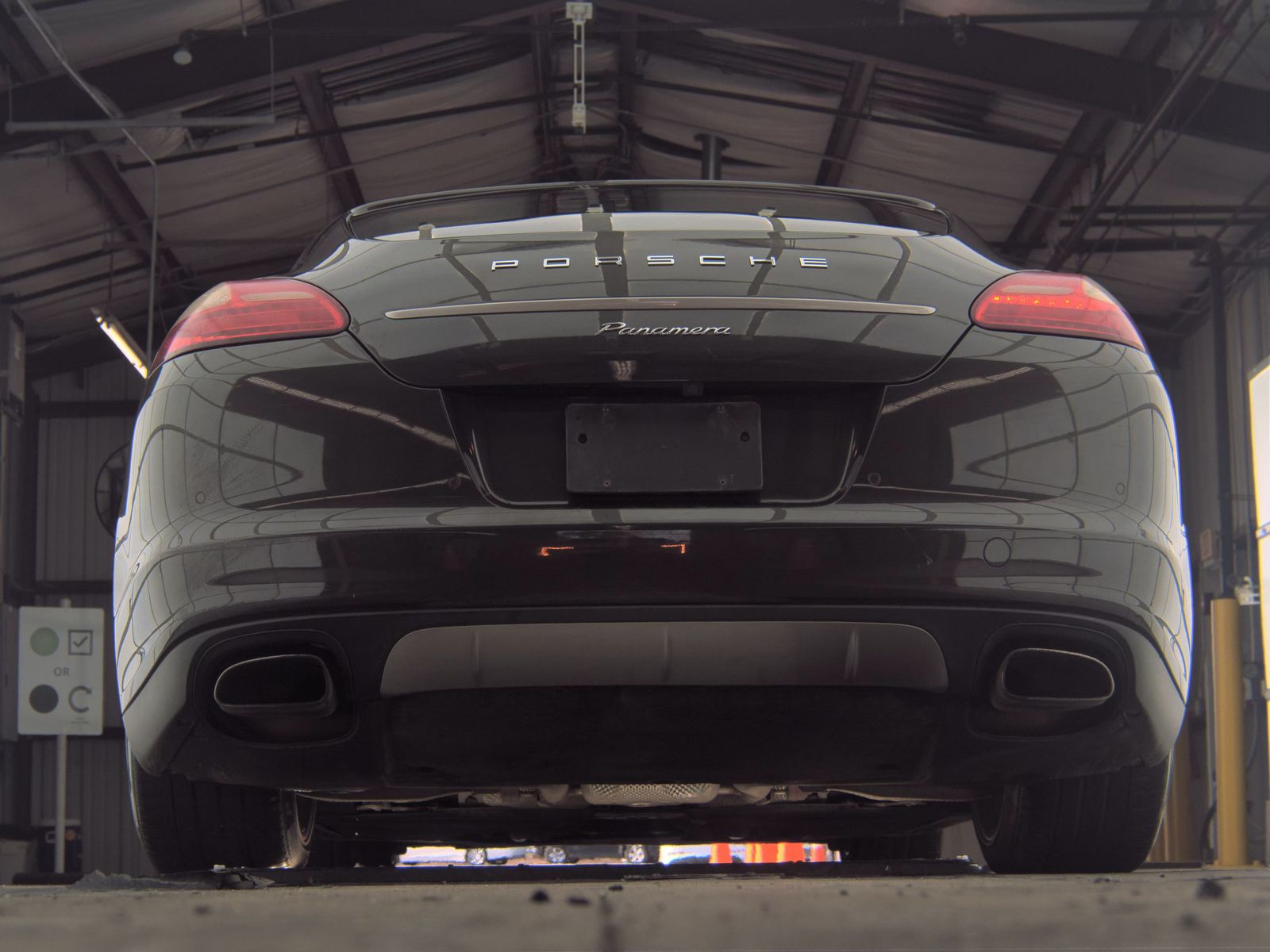 2013 Porsche Panamera Platinum Edition RWD