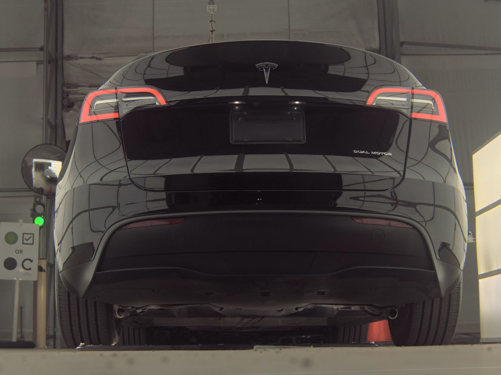 2022 Tesla Model Y Long Range AWD