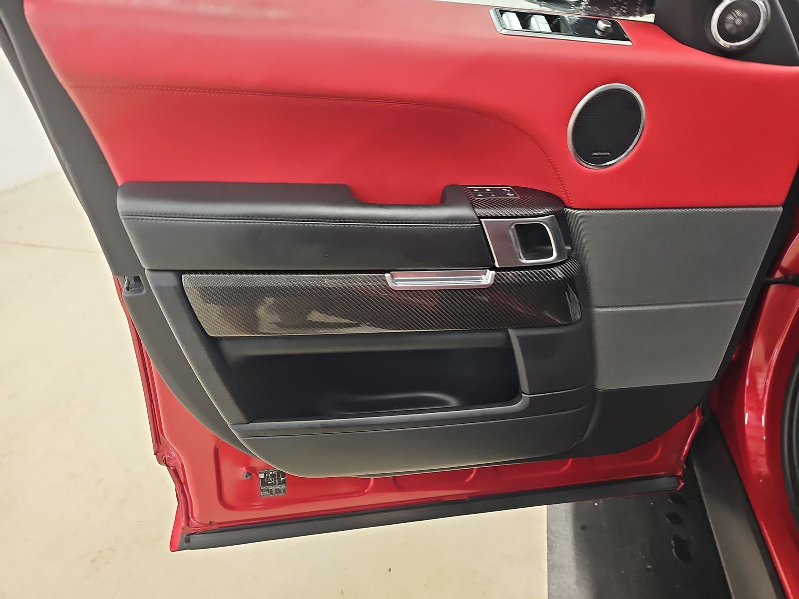 2018 Land Rover Range Rover Sport SVR AWD