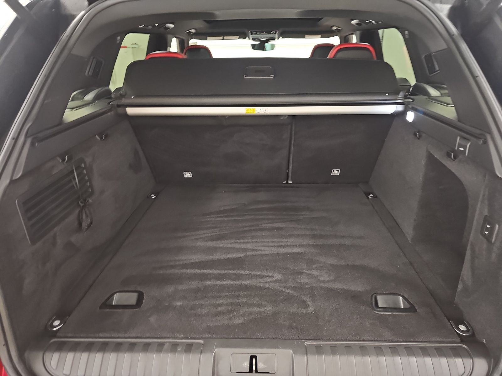 2018 Land Rover Range Rover Sport SVR AWD