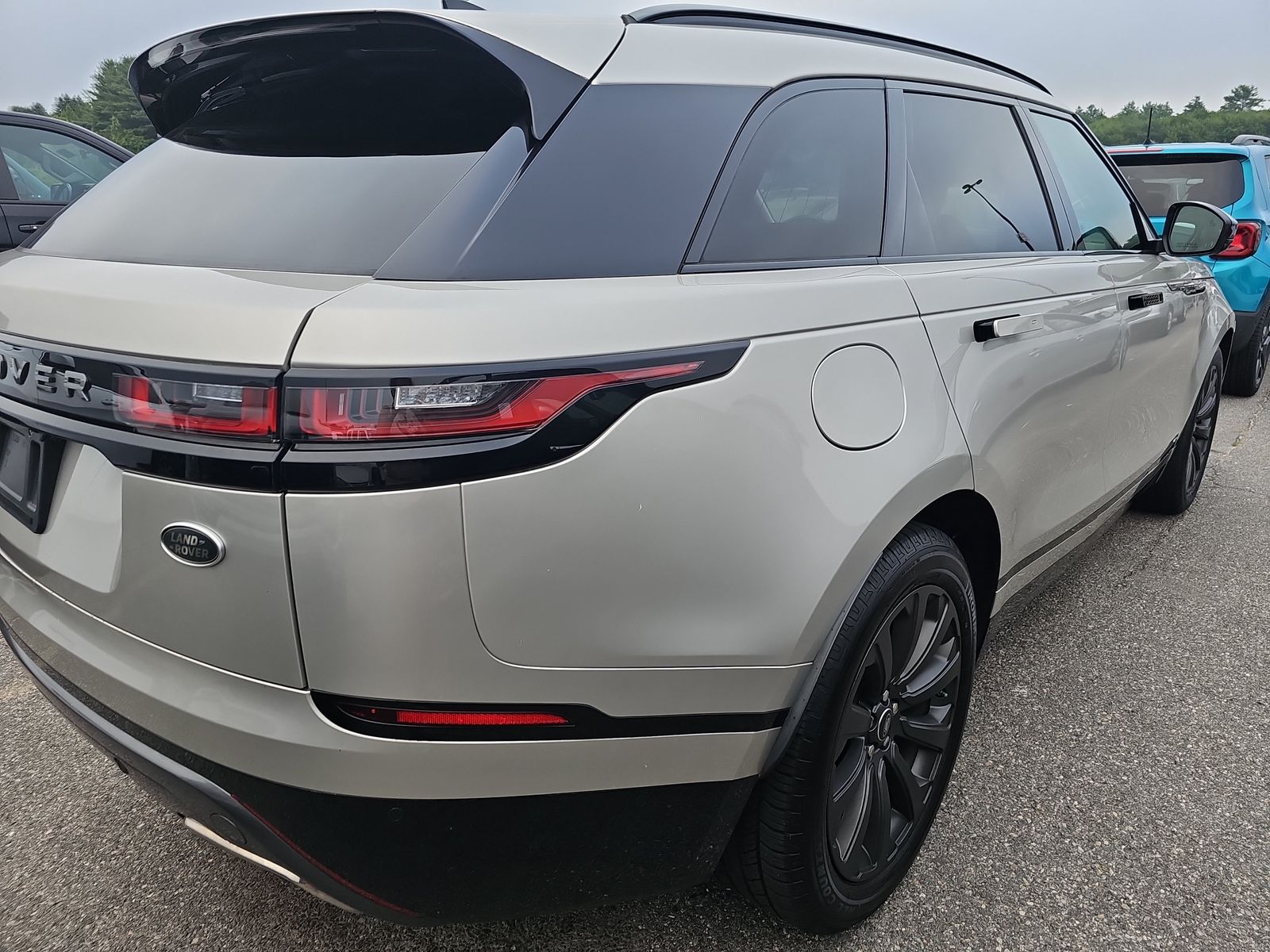 2018 Land Rover Range Rover Velar R-Dynamic SE AWD