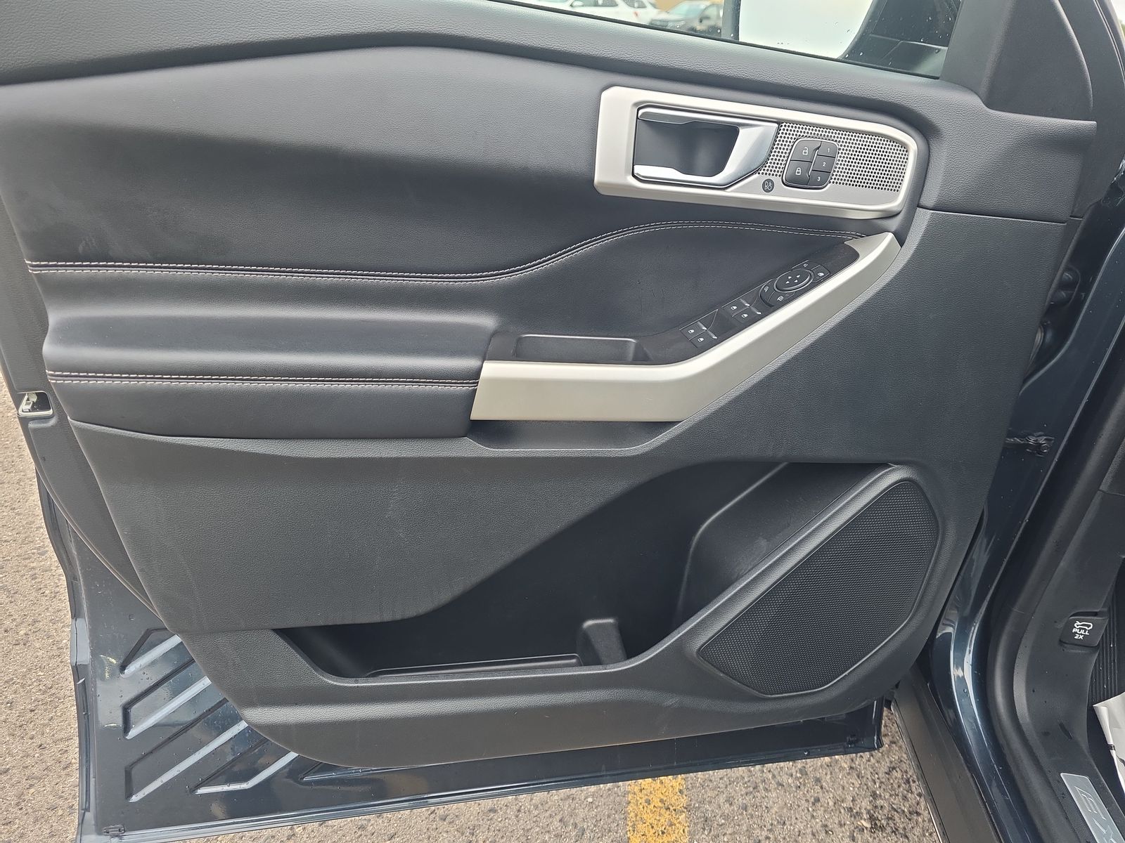 2022 Ford Explorer Limited AWD