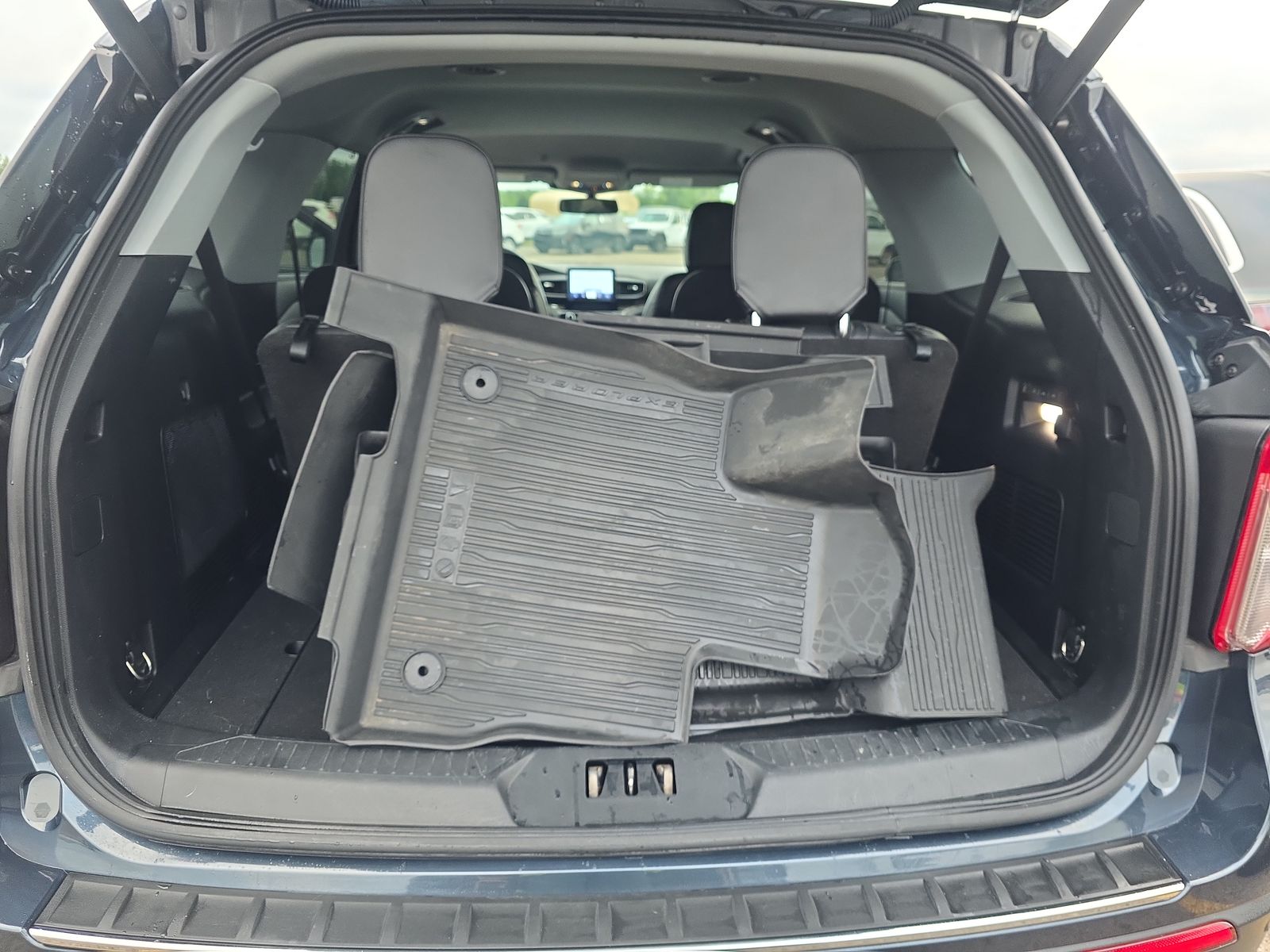 2022 Ford Explorer Limited AWD