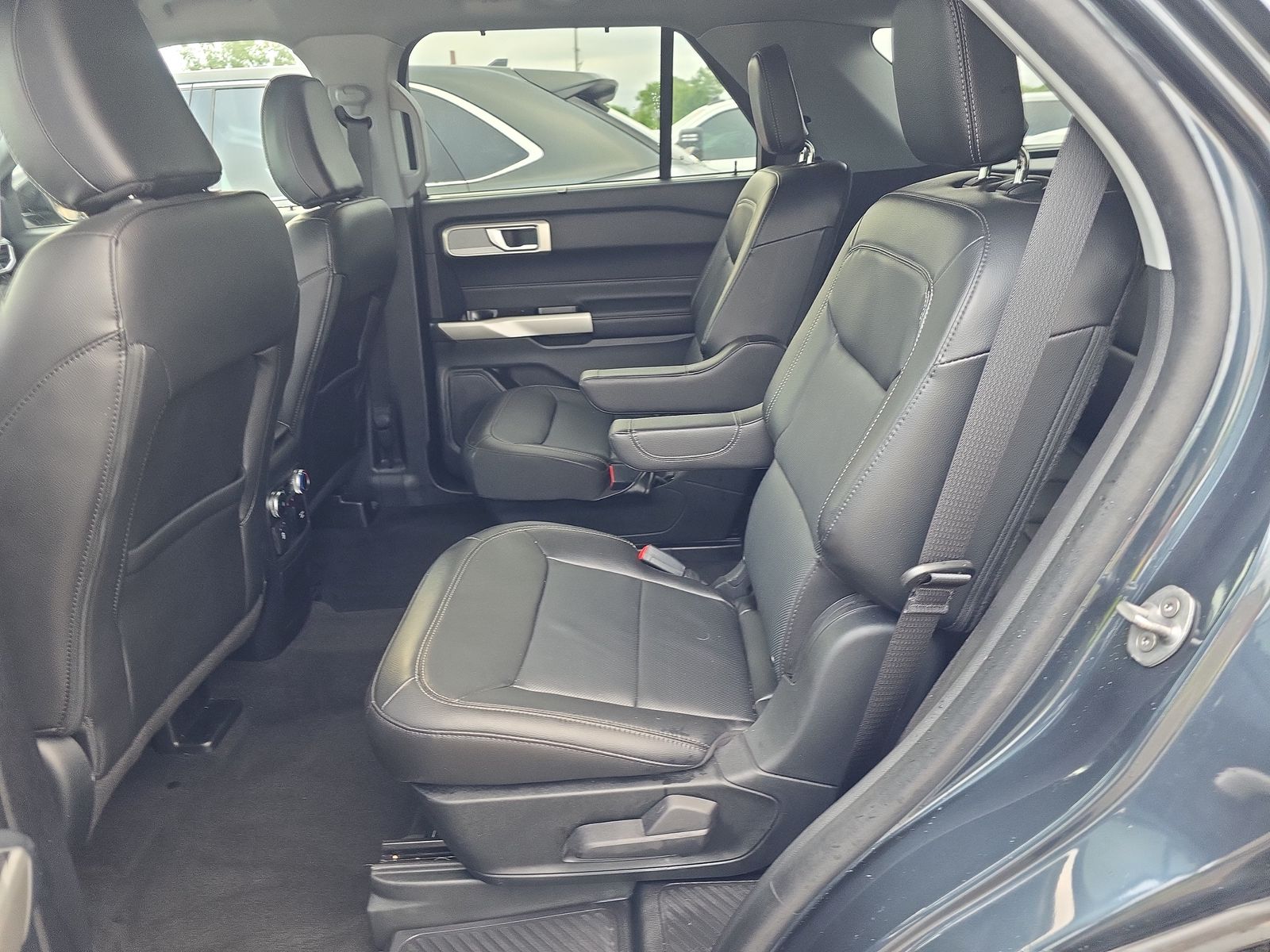 2022 Ford Explorer Limited AWD