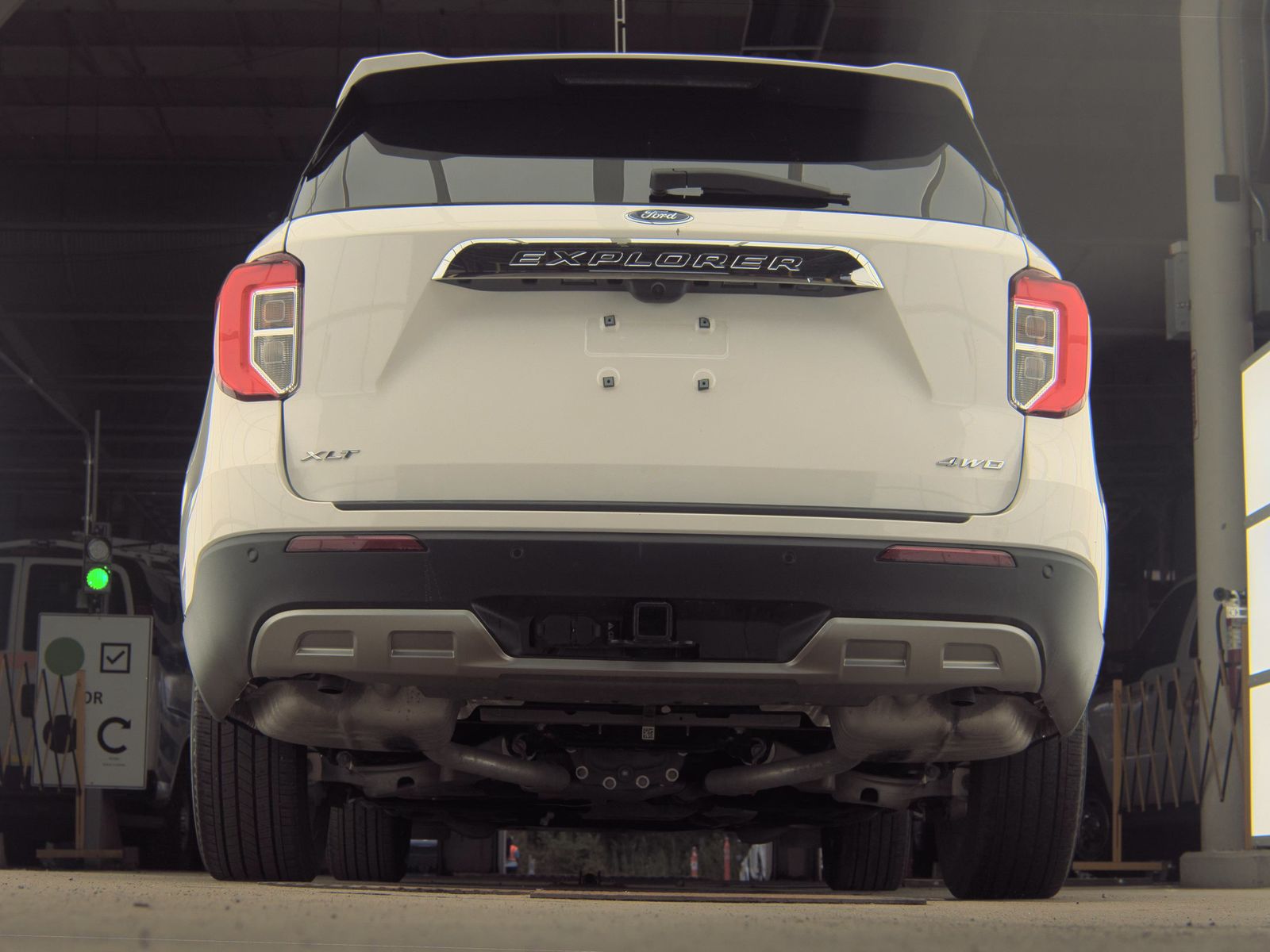 2023 Ford Explorer XLT AWD