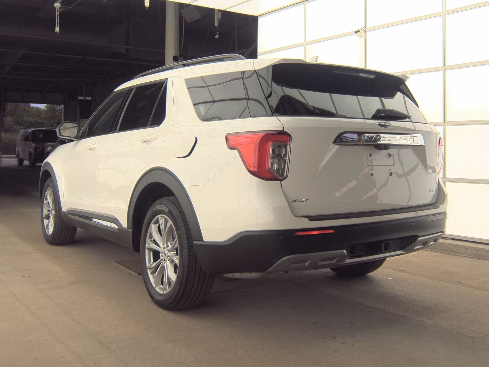 2023 Ford Explorer XLT AWD