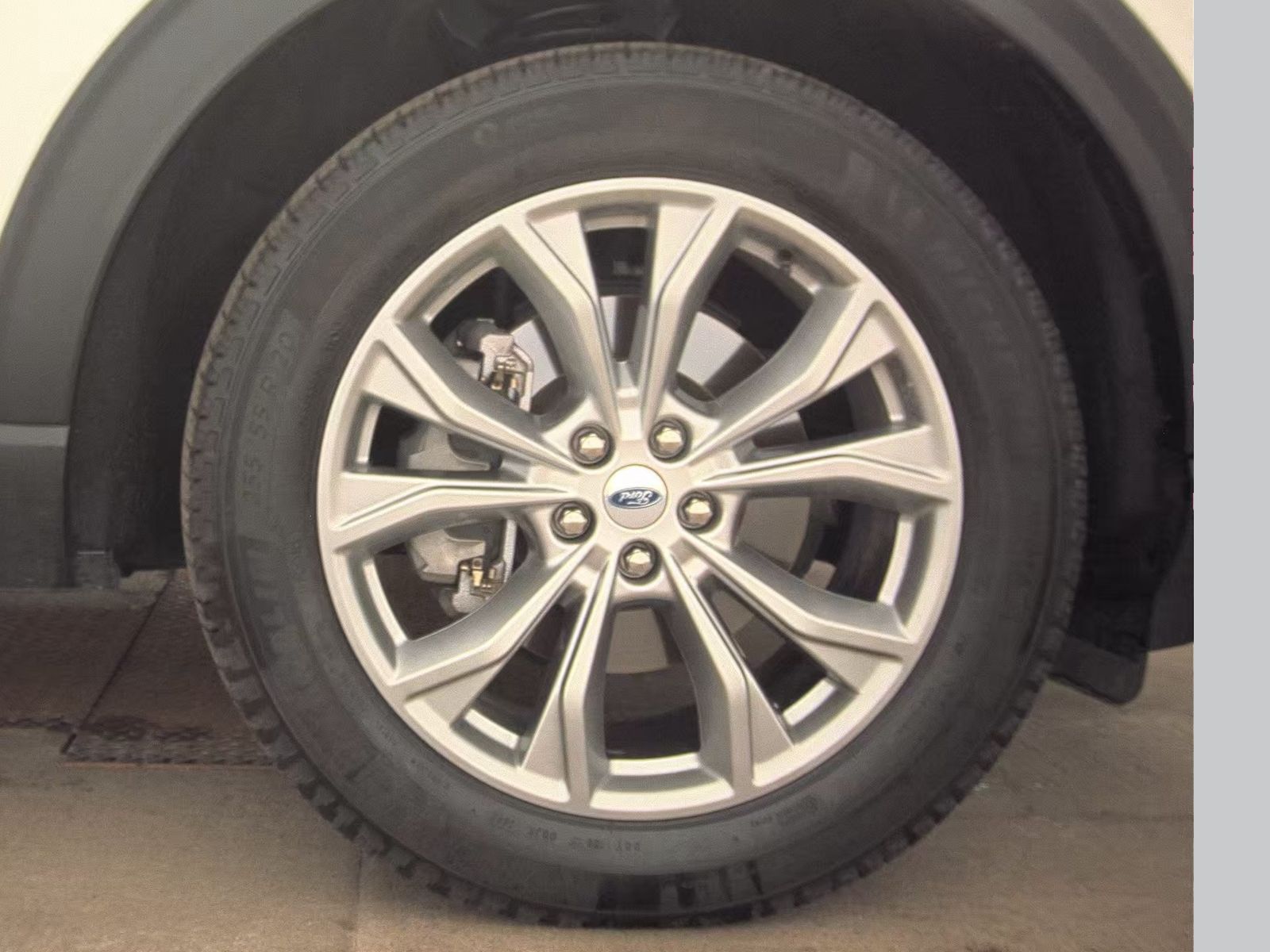 2023 Ford Explorer XLT AWD