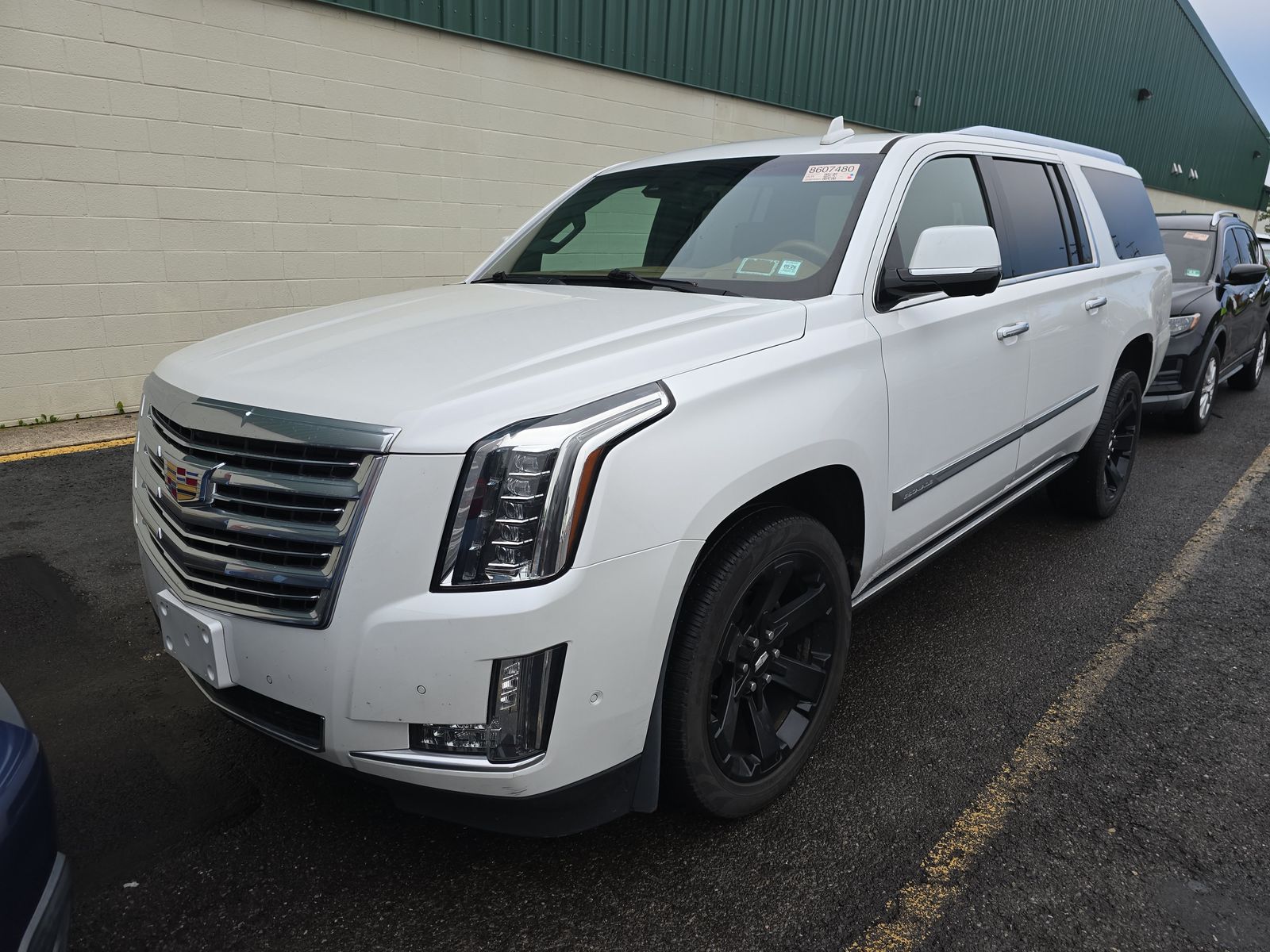 2017 Cadillac Escalade ESV Platinum AWD
