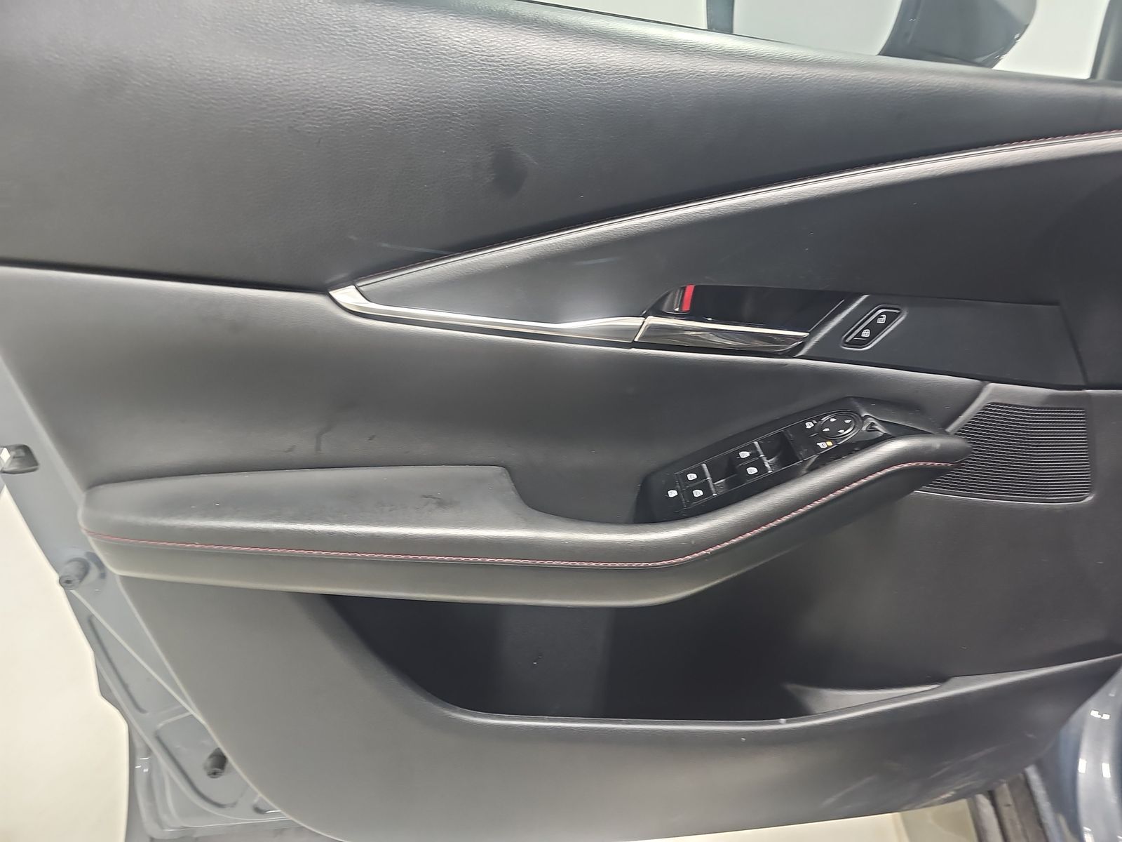 2023 MAZDA CX-30 2.5 S Carbon Edition AWD