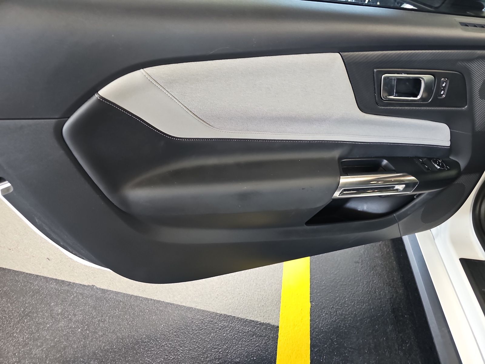 2024 Ford Mustang EcoBoost RWD