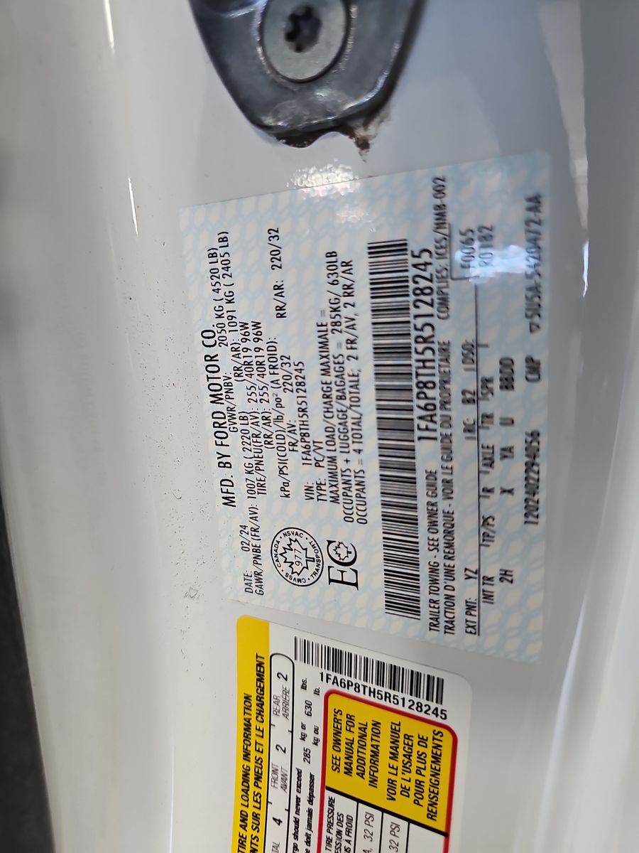 2024 Ford Mustang EcoBoost RWD