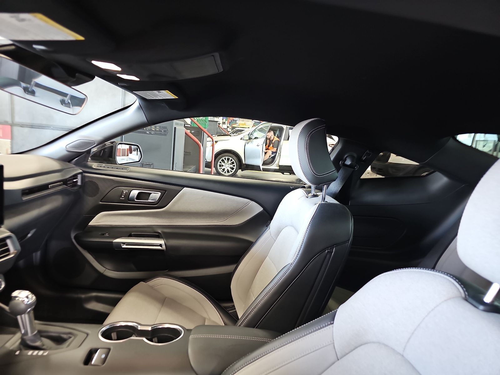 2024 Ford Mustang EcoBoost RWD