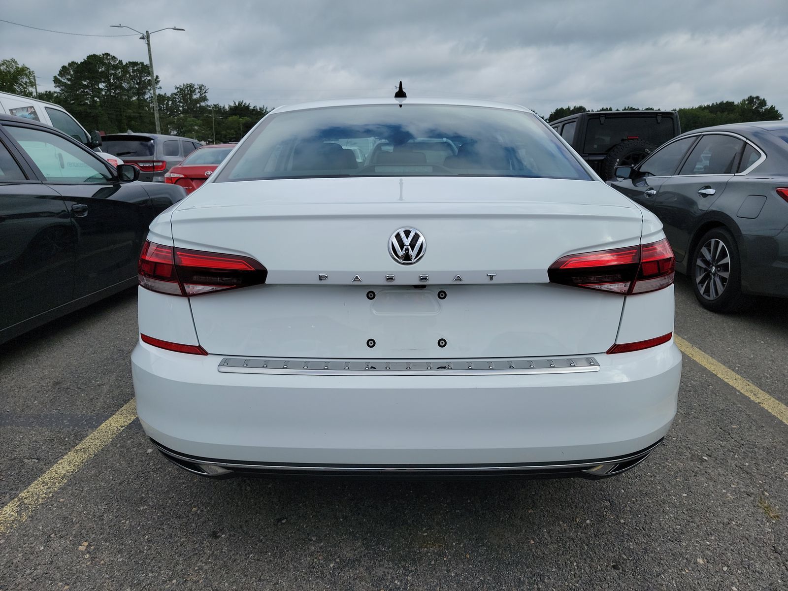 2022 Volkswagen Passat 2.0T SE FWD