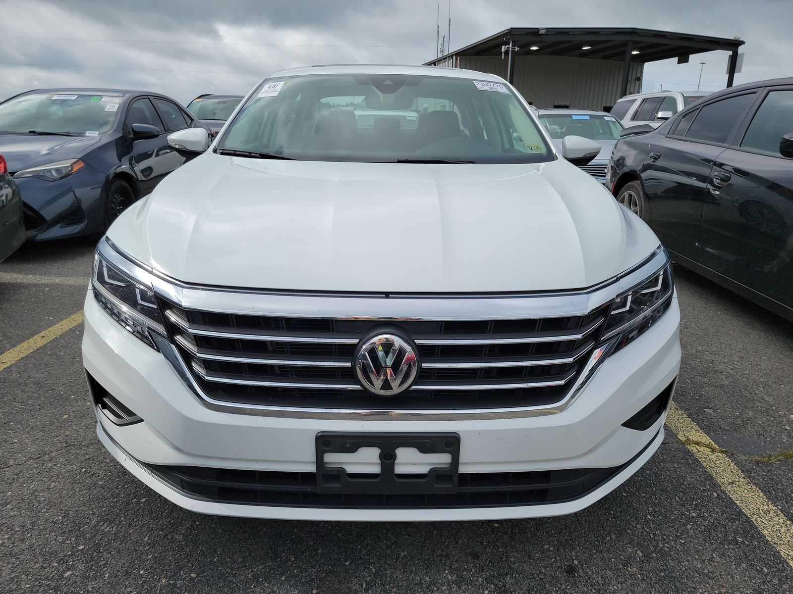 2022 Volkswagen Passat 2.0T SE FWD