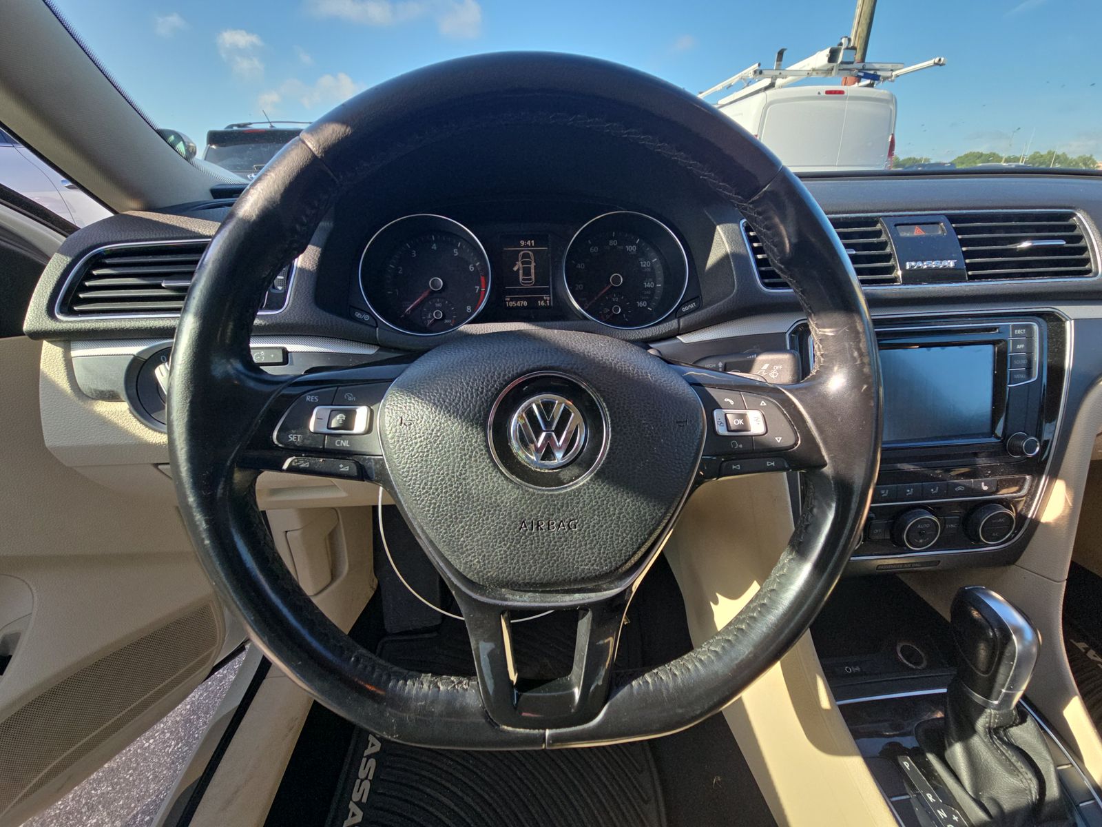 2018 Volkswagen Passat 2.0T R-Line FWD