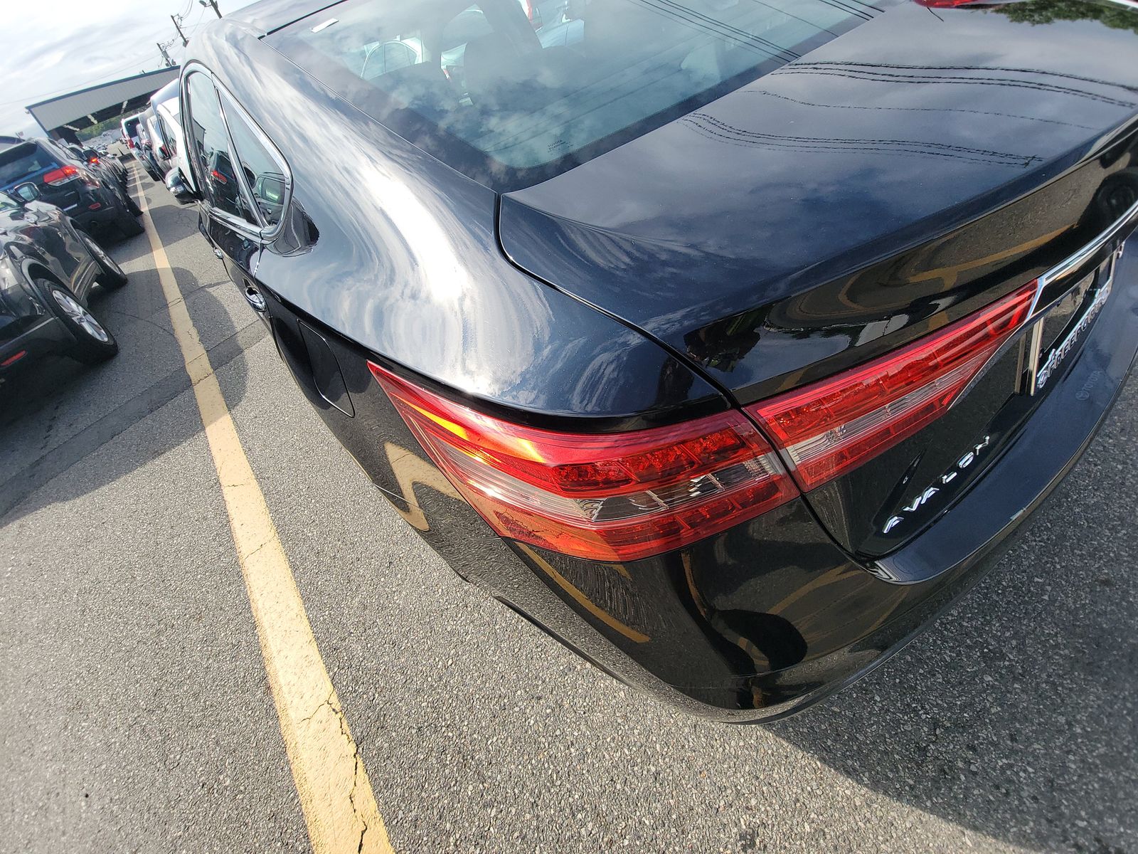 2018 Toyota Avalon Limited FWD