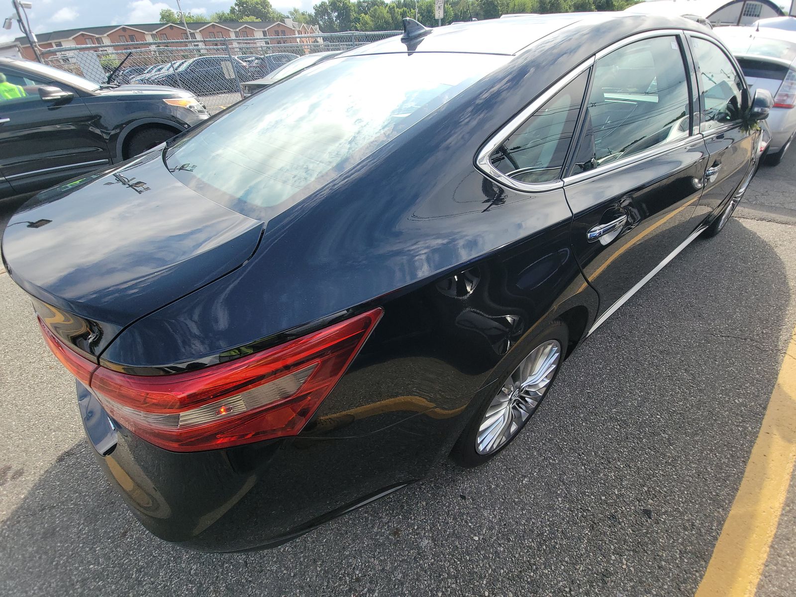 2018 Toyota Avalon Limited FWD