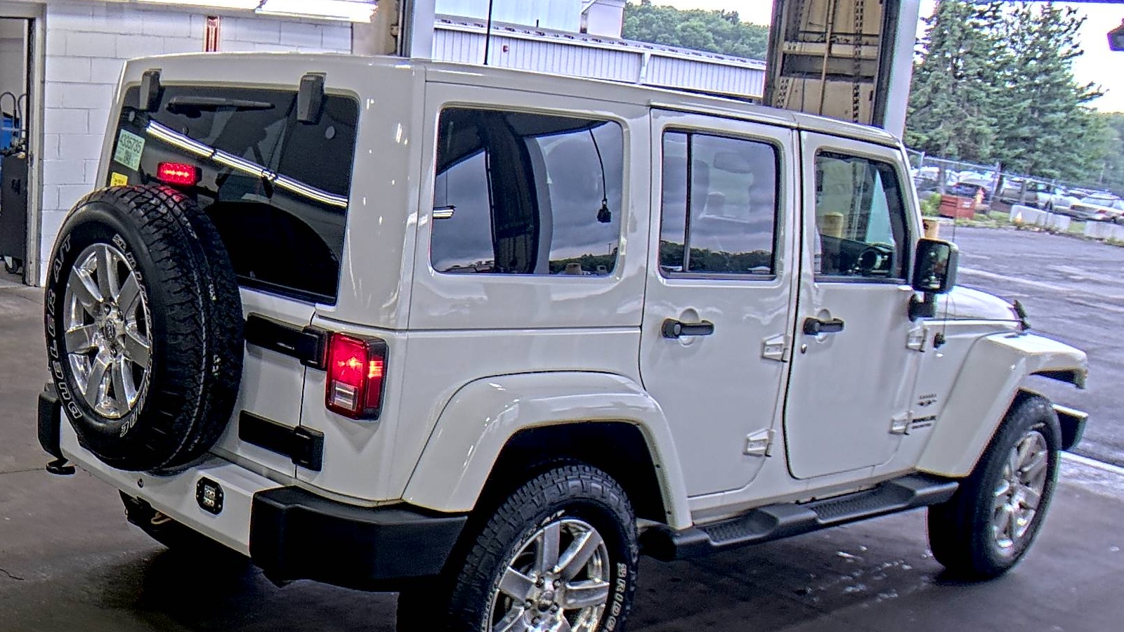 2016 Jeep Wrangler Unlimited Sahara AWD