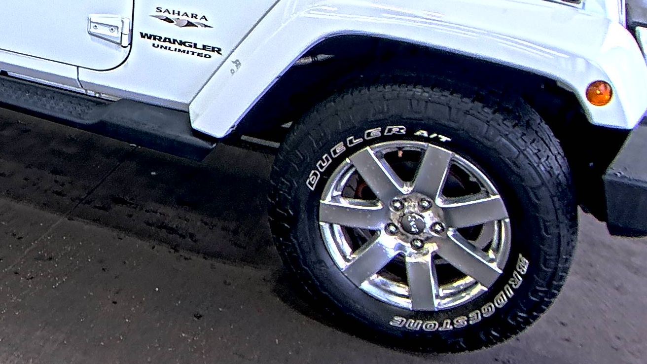 2016 Jeep Wrangler Unlimited Sahara AWD